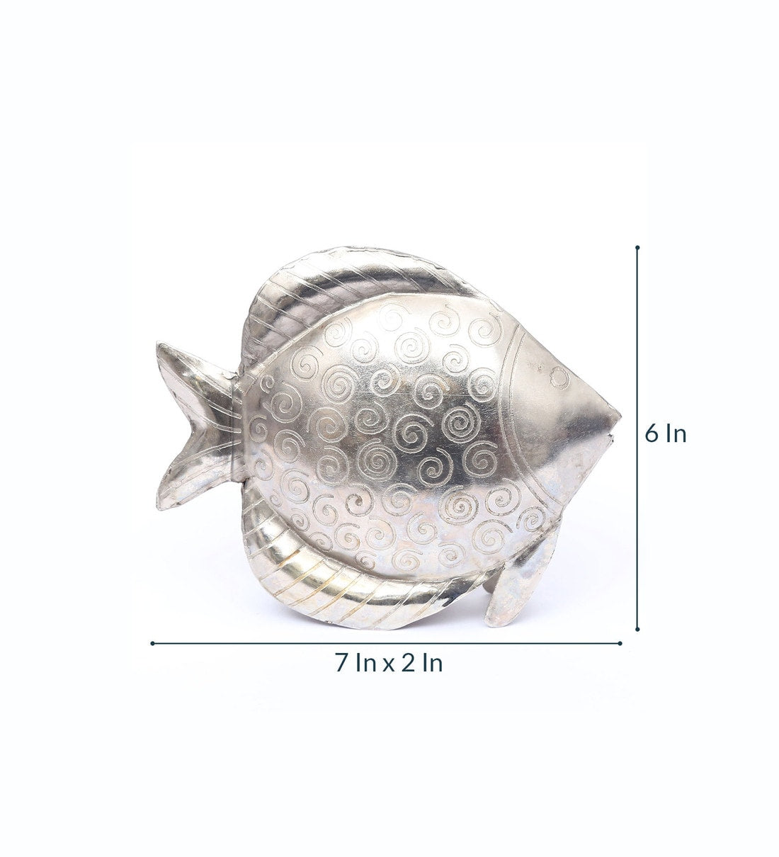 IRON FISH Figurine table decor