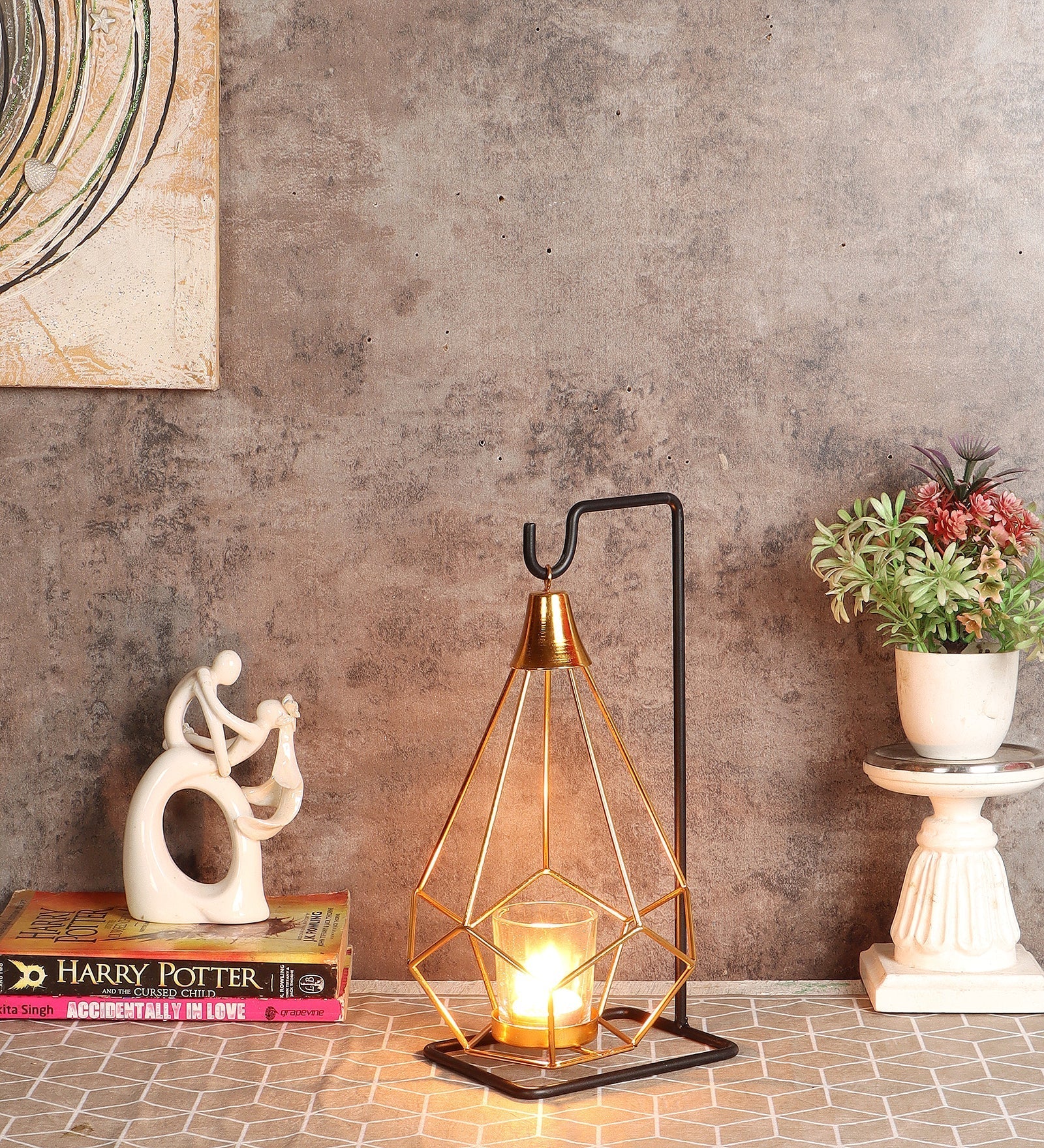 Gold & Black Diamond Pendulam Tealight Holder with Glass